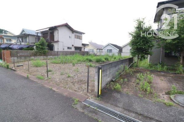 あきる野市牛沼の土地(前面道路含む現地写真)