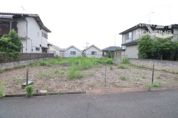 あきる野市牛沼の土地(前面道路含む現地写真)