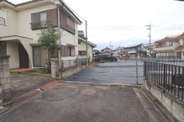 西多摩郡瑞穂町大字箱根ケ崎の土地