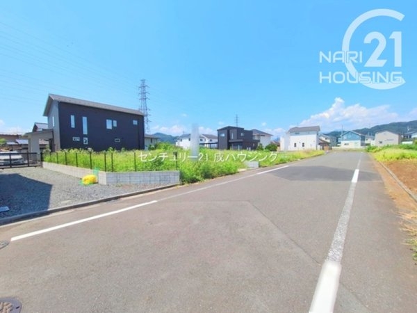 リナージュ　あきる野市伊奈　新築　全2棟　2号棟
