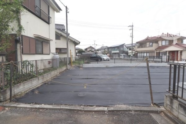 西多摩郡瑞穂町大字箱根ケ崎の土地