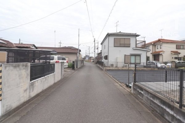 西多摩郡瑞穂町大字箱根ケ崎の土地