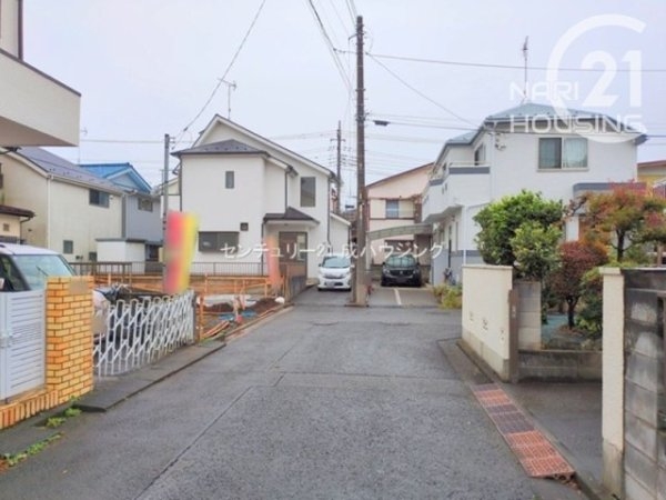東大和市向原3丁目 新築 全1棟(前面道路含む現地写真)