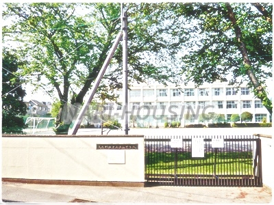 武蔵村山市学園4丁目の中古一戸建て(武蔵村山市立第三中学校)