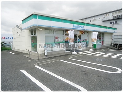 ライオンズマンション拝島(ファミリーマート昭島美堀町店)