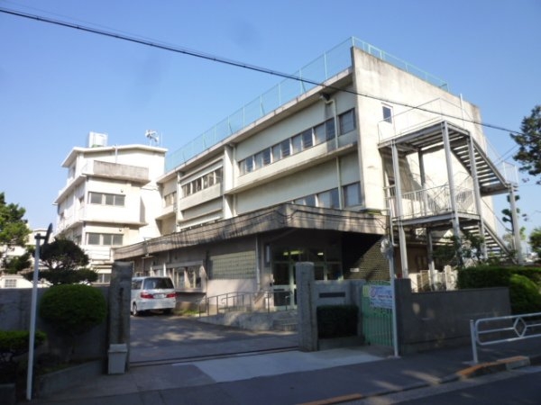 西けやき台団地5号棟(立川市立第八小学校)