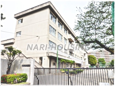 昭島つつじが丘ハイツ北１７号棟(昭島市立瑞雲中学校)