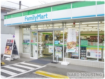 昭島つつじが丘ハイツ北１７号棟(ファミリーマート昭島諏訪松中通り店)