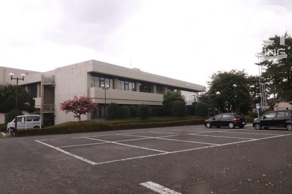 羽村市羽中２丁目の土地(羽村市スポーツセンター)