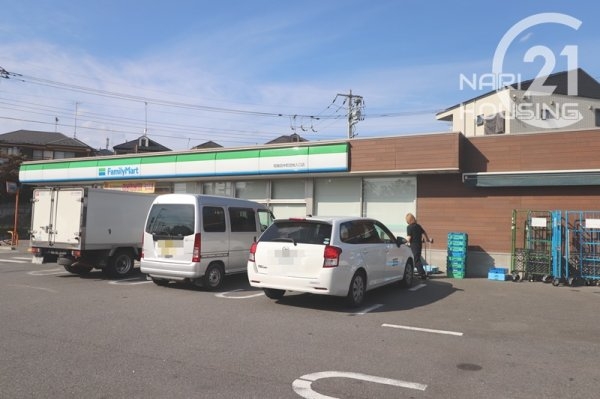 昭島市緑町3丁目　新築　全2棟　2号棟(ファミリーマート昭島田中町団地入口店)