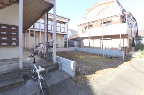 昭島市昭和町３丁目の土地