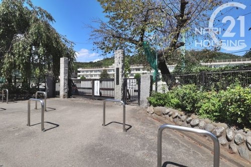 あきる野市草花の中古一戸建て(あきる野市立多西小学校)