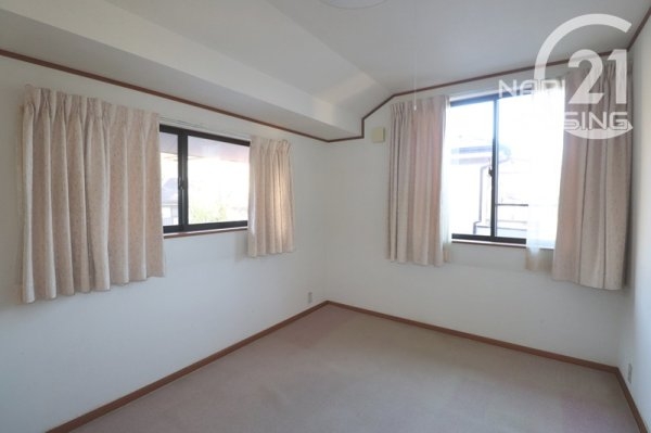 あきる野市小中野の中古一戸建て