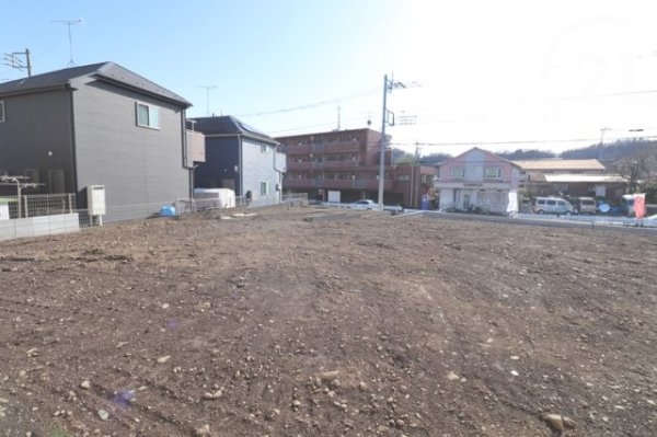 羽村市羽加美３丁目の土地