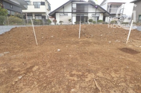 武蔵村山市三ツ藤１丁目の土地