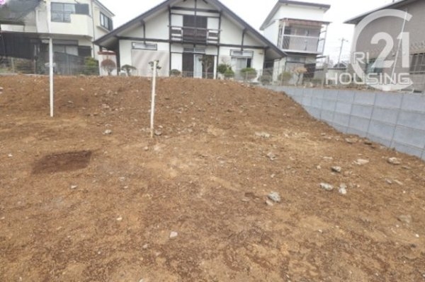 武蔵村山市三ツ藤１丁目の土地