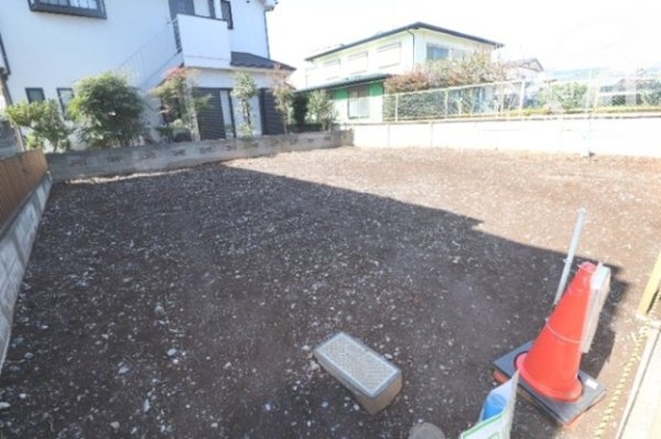 リナージュ　東大和市南街5丁目　新築　全1棟