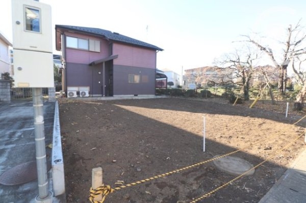 西多摩郡瑞穂町長岡１丁目の土地