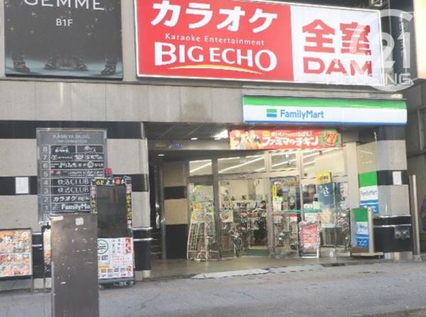 セレナハイム立川スクエアコート(ファミリーマート立川北口大通り店)