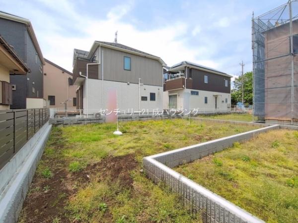 グラファーレ　東大和市向原1丁目　新築　全1棟