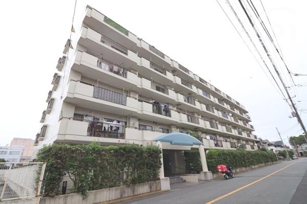 ラミアール福生