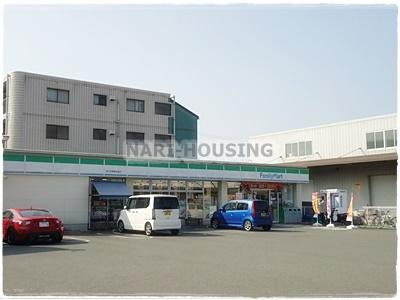 東大和市中央４丁目の土地(ファミリーマート東大和青梅街道店)