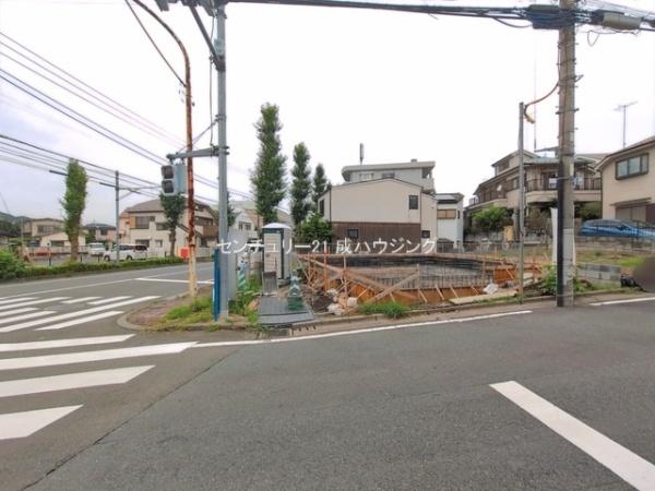 ハートフルタウン　福生市加美平3丁目　新築　全1棟