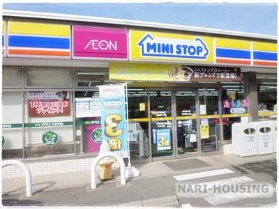 東大和市仲原3丁目　新築　全2棟　2号棟(ミニストップ　東大和仲原1丁目店)