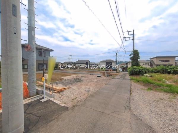 リーブルガーデン　あきる野市油平　新築　全2棟　1号棟