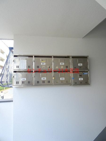 西宮市小松北町２丁目１棟マンション（グレース甲子園）