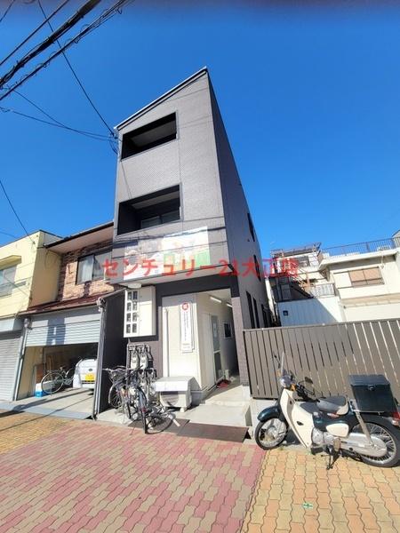 三軒家西2丁目一棟アパート