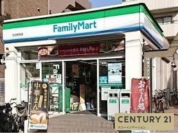 大阪市此花区伝法３丁目の中古一戸建て(ファミリーマート伝法駅前店)