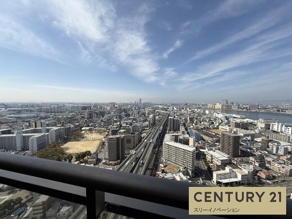 クロスタワー大阪ベイ