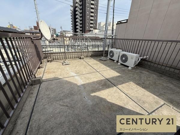 泉尾3丁目店舗付住宅