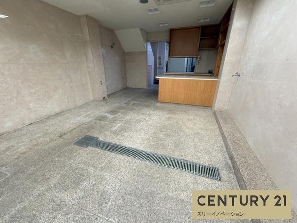 泉尾3丁目店舗付住宅