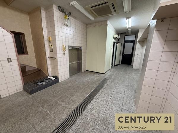 泉尾3丁目店舗付住宅