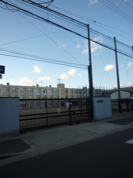 大阪市大正区平尾４丁目の中古一戸建て(大阪市立平尾小学校)