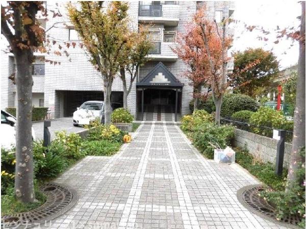 グランドメゾン小阪