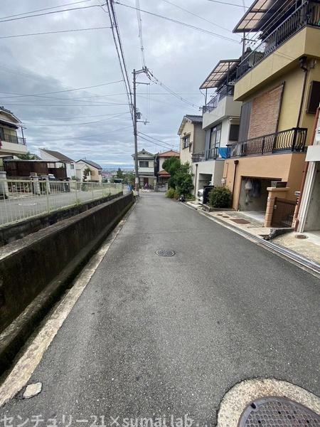 東大阪市六万寺町１丁目の中古一戸建て
