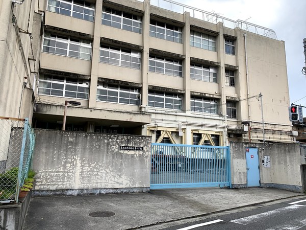 ヴォックスシティ(東大阪市立楠根東小学校)