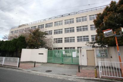 八戸ノ里グランドマンションB棟(東大阪市立八戸の里小学校)