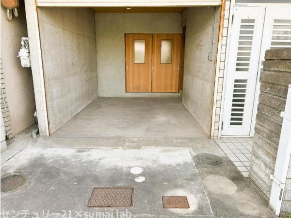 東大阪市中石切町３丁目の中古一戸建て