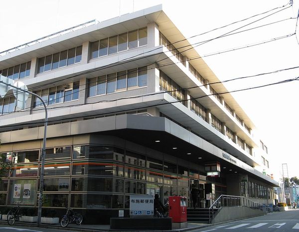 東大阪市長栄寺の中古一戸建て(布施郵便局)