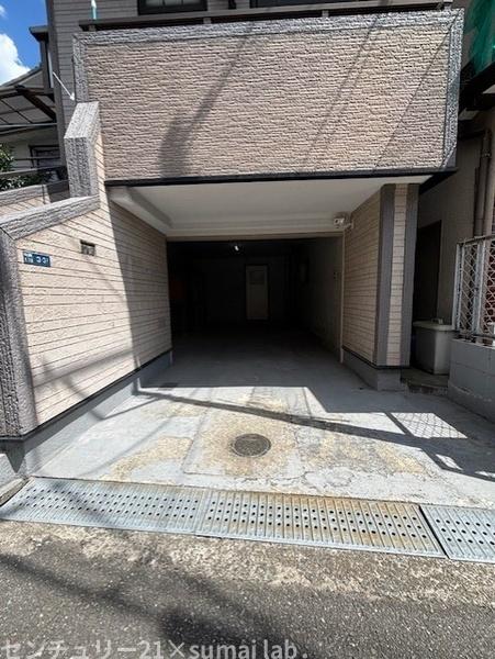 東大阪市中石切町１丁目の中古一戸建て