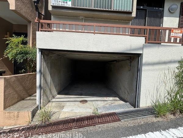 東大阪市六万寺町１丁目の中古一戸建て