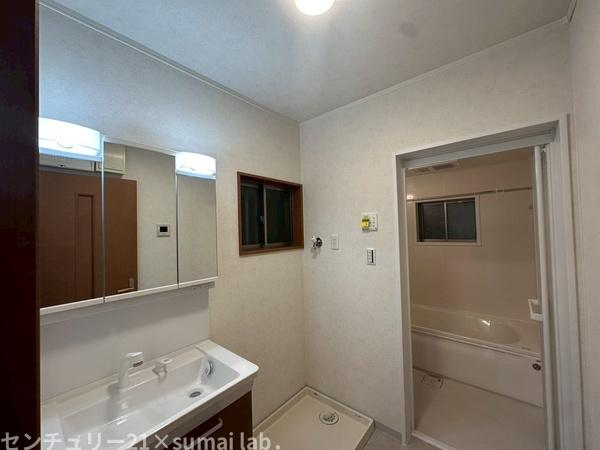 東大阪市御厨東１丁目の中古一戸建て
