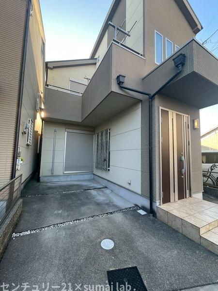 東大阪市若江東町1丁目の中古一戸建て(駐車場)