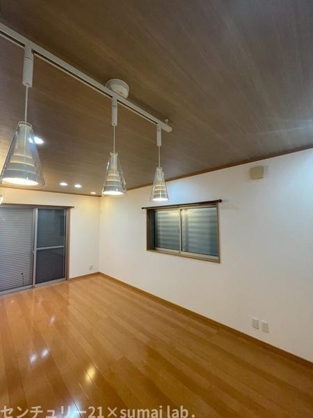 東大阪市若江東町1丁目の中古一戸建て(リビング)