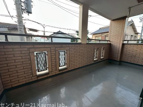 東大阪市高井田西1丁目の中古一戸建て(バルコニー)