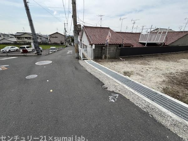東大阪市瓢箪山町の土地(前面道路含む現地写真)